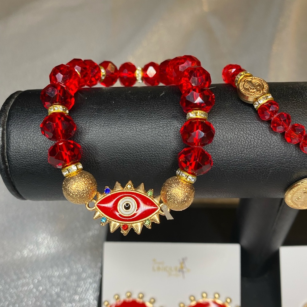 Adorable lucky charge beaded bracelets. Beautiful!